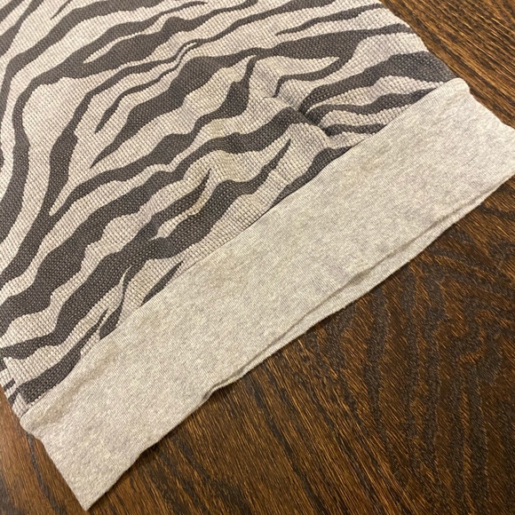 XS Splendid waffle knit long sleeve shirt - Picture 5 of 9